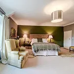 7 Bed In Workington Oc-77660 * Ullock