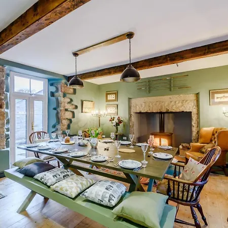 7 Bed In Workington Oc-77660 Ullock